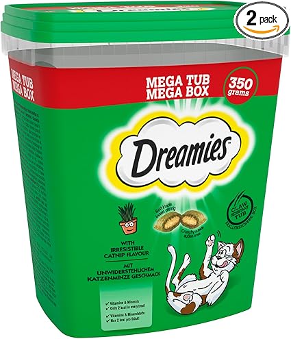 Dreamies with Irresistible Catnip flavour (350g x 2)